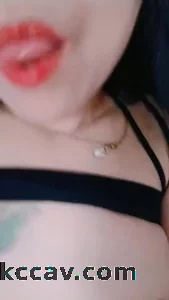 【雨哥91】四个手指插逼！自拍骚逼自慰给我看四个手指扣的骚逼白浆四溢