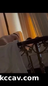 和大屁股女友做爱