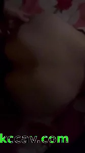 后入老婆肥臀，欢迎狼友评价，老婆会看