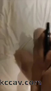 双马尾白丝母狗男朋友半夜打电话查岗而我却在狠狠的干