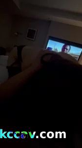 重庆男大体育生体验人妻口活