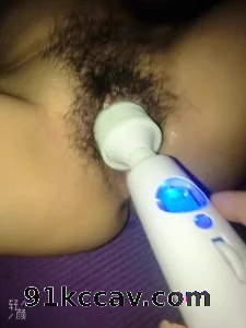 在阳台开灯玩少妇