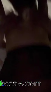 换个角度看研究生苗条小母狗被操