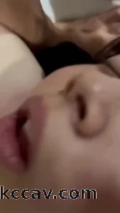 性感少妇 谜樂椿樂听哗水各类夜店货（视频下面）