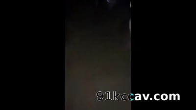 去看老婆和单男车震
