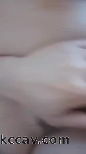 骚女会动的小穴