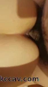 约的日照学生妹，做第一个内射她的男人