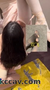 双飞舞蹈白丝母狗和肉丝母狗，无码全集看下面
