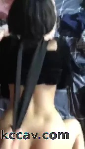 屁股肥硕的维吾尔女学生 05 被她的主人狠狠地操和剥削