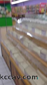 牛逼超市里人来人往口交（转发）