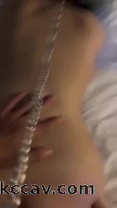 粉色的项圈调教起来也很有少女味