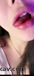 【章哥经典】颜值非常在线的妹妹一对一，巨乳，各种姿势表情诱惑真的绝了