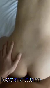 母狗想要3p