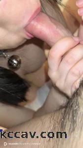 骚逼吃鸡巴