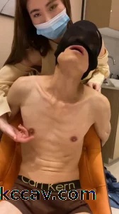 雪主大人捆绑主狗奴压榨骚鸡巴