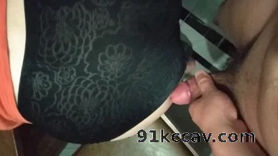 喜欢黑色内裤丝滑般的感觉
