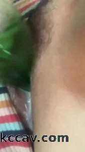 酒瓶插b白浆溢出