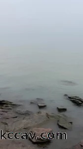 苏州西山景区太湖边露出野战