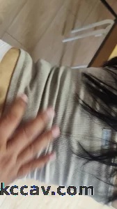 刚进门来不及脱衣服就非得让我插入的蜜桃臀