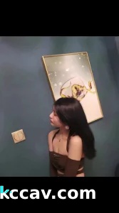正在挨操，她闺蜜打电话喊她打王者荣耀（有完整版）