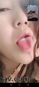 【雨哥91】裸聊自拍人妻！视频调教骚娘们自慰给我看逼水横流