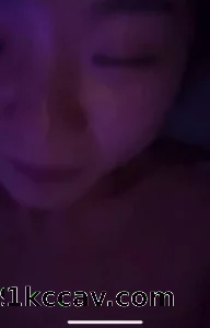 单身中国女孩独自自慰