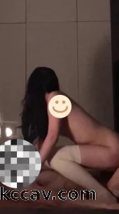 体育生打桩爆插白丝过膝袜04学妹