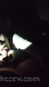 爆操嫂子偷偷摘套，被嫂子暴打