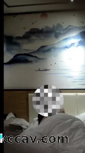 南宁苗条少妇，虽然奶子不大，但是叫床够骚