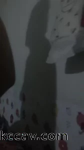 悄悄拍她的影子