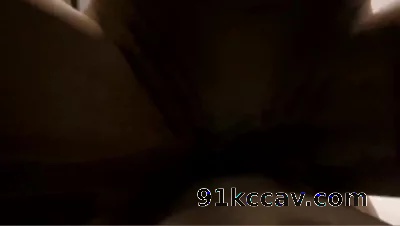 自拍娇妻女上骚话连篇