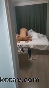 看单男打桩机干老婆