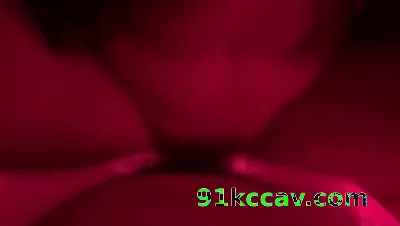 大连约的巨乳少妇  真巨乳，一只手都握不下，女上位露脸