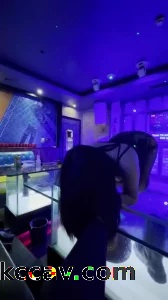 KTV舔脚
