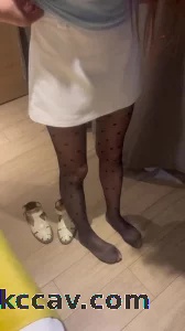 黑丝骚货加上白色小裙子 女友又勾引我了 接定制