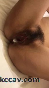 51岁极品熟女老骚逼在酒店被操出白浆