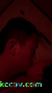 微信附近了的赣州阿姨，给她的骚逼舔得不要不要的，再给我深喉