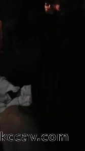 繼續瑜伽老師，叫聲可射