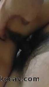 還是瑜伽老師，後續有一馬劈，倒立劈