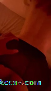有人喜欢的黄发细腰妹，换上黑丝，后入第二弹