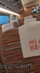 高铁上露出当众露脸口交