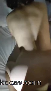 臀宽大过肩短发少妇刚开始就喊受不了