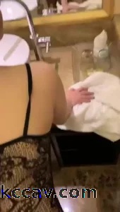 露脸怒操大屁股小骚货，骚话连篇