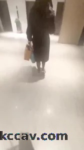 酒店约炮身材不错的美女同事 玩足交啪啪啪换上情趣黑丝再来一炮