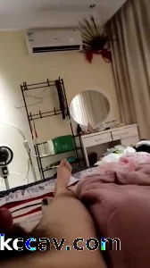 熟女 主动让搞她