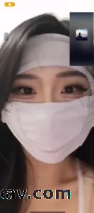 【章哥经典】白虎一线天馒头逼很肥