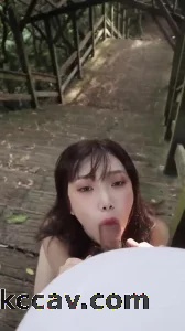在山上的口交