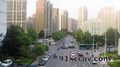 天美传媒- 性侵女老师