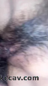 小母狗背着男朋友来被操