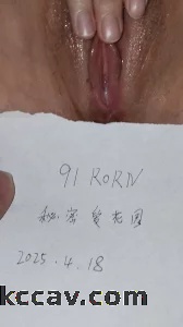 淫妻自慰